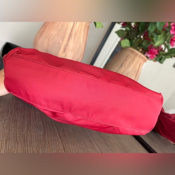 Prada Nylon Tote FINAL PRICE - Picture 6 of 15